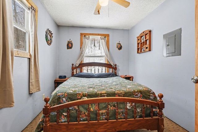 6757 Marsh Road, Plainwell, MI 49080