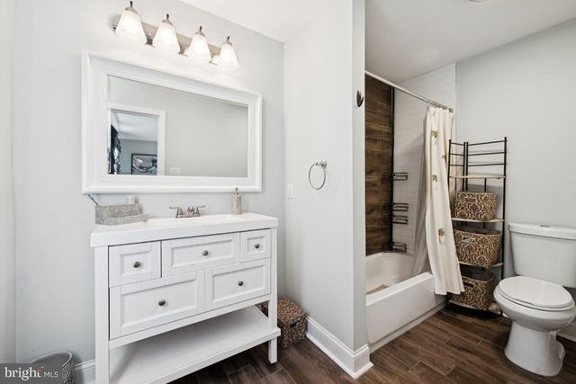 312 MONMOUTH DR, Cherry Hill, NJ 08002