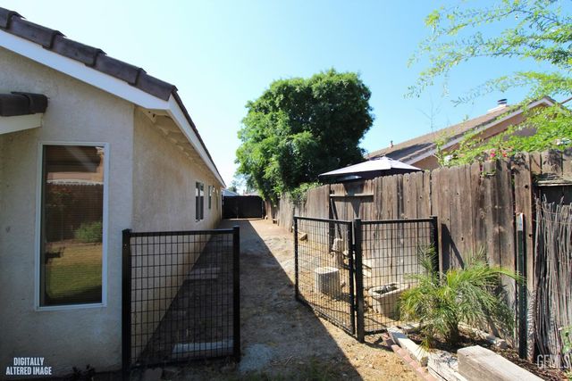 5910 Verdant Hills Court, Bakersfield, CA 93313