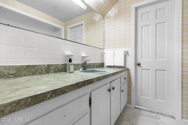 16 Westminster Drive, Colts Neck, NJ 07722