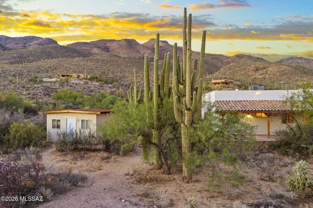 11025 E Ocotillo Drive, Tucson, AZ 85749