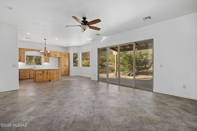 11025 E Ocotillo Drive, Tucson, AZ 85749