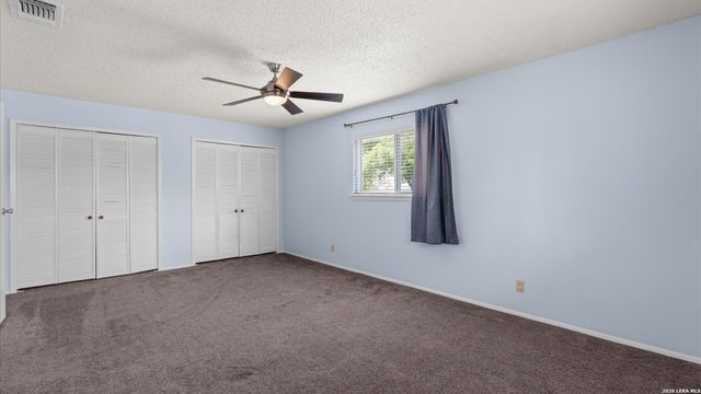 8338 DELPHIAN DR, Universal City, TX 78148