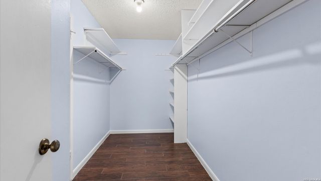 8338 DELPHIAN DR, Universal City, TX 78148