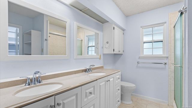 8338 DELPHIAN DR, Universal City, TX 78148