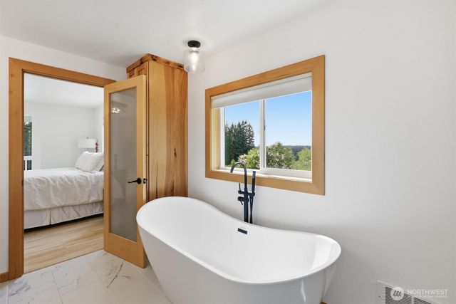 533 316 Street NE, Stanwood, WA 98292