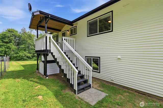 533 316 Street NE, Stanwood, WA 98292