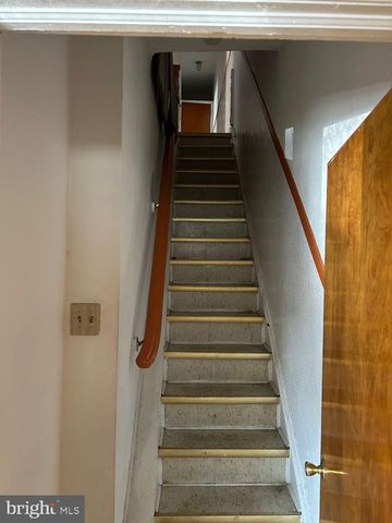 1533 W PASSYUNK AVE, Philadelphia, PA 19145