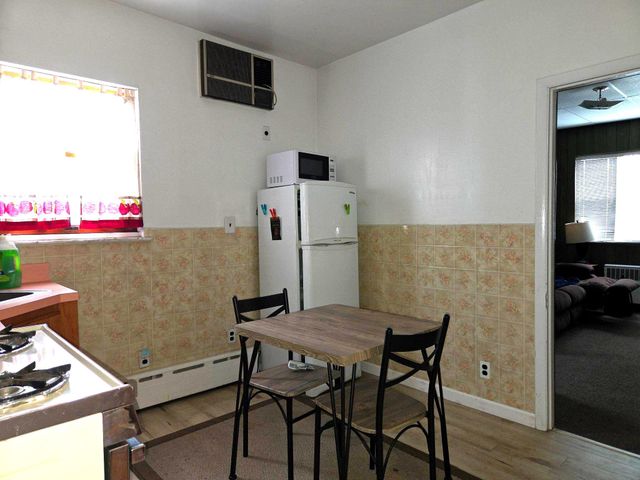 1533 W PASSYUNK AVE, Philadelphia, PA 19145