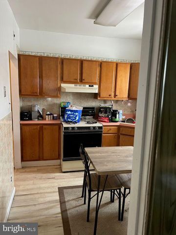 1533 W PASSYUNK AVE, Philadelphia, PA 19145