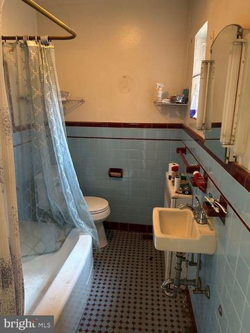 1533 W PASSYUNK AVE, Philadelphia, PA 19145