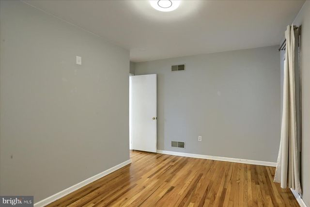 27 NISSLEY DR, Middletown, PA 17057