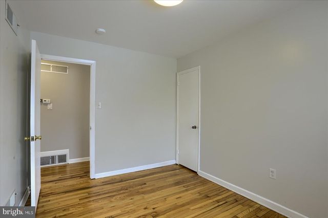 27 NISSLEY DR, Middletown, PA 17057