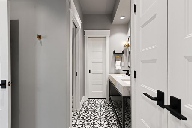 505 W Main Street 501, Lexington, KY 40507