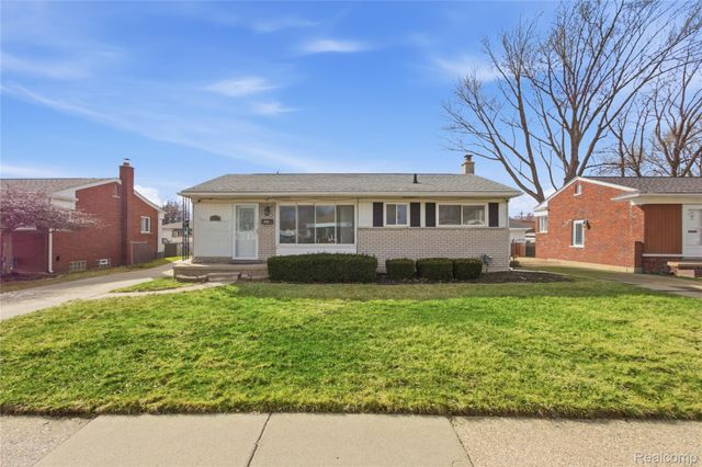 25317 Wagner, Warren, MI 48089