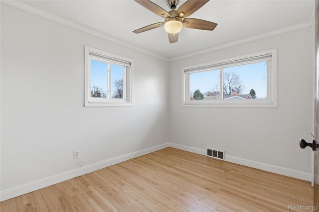 25317 Wagner, Warren, MI 48089