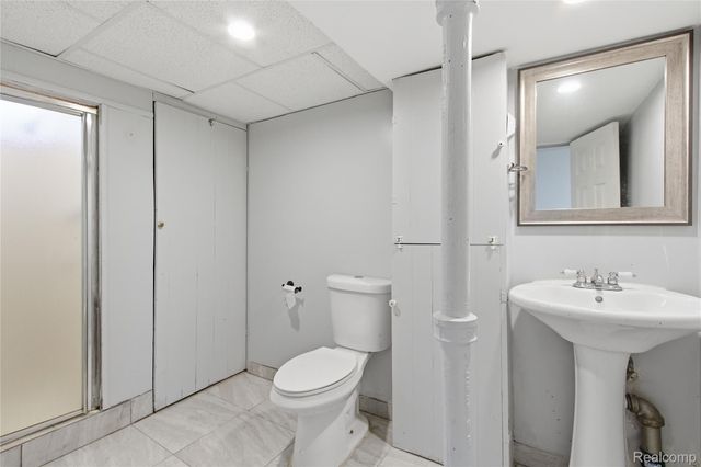 25317 Wagner, Warren, MI 48089