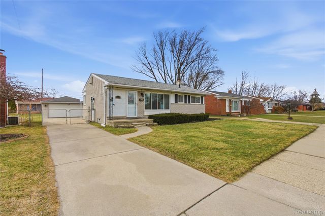 25317 Wagner, Warren, MI 48089