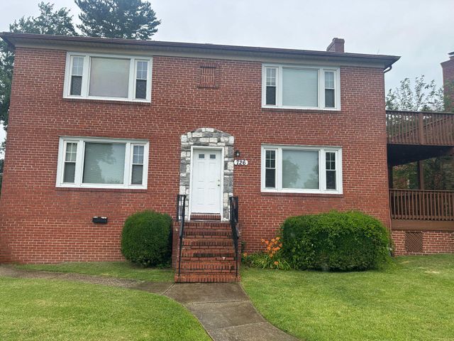 726 MARTIN DR, Baltimore, MD 21229
