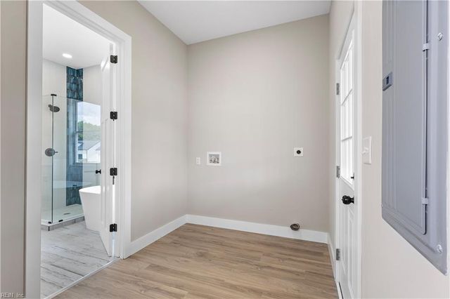 6+ AC Vista Point DR, Hampton, VA 23666