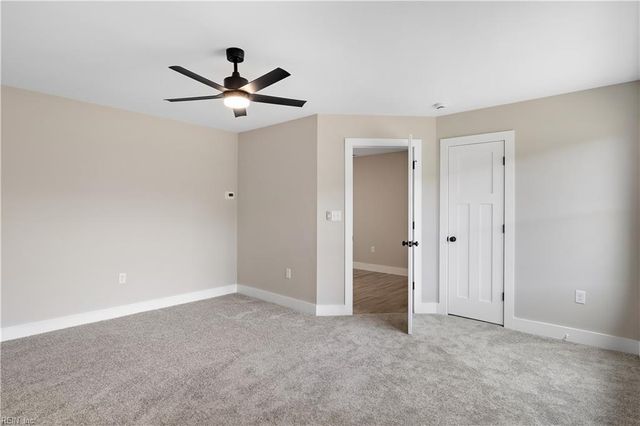 6+ AC Vista Point DR, Hampton, VA 23666