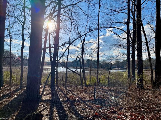 6+ AC Vista Point DR, Hampton, VA 23666