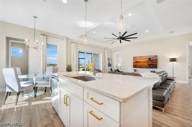 4003 Pegasus WAY, Naples, FL 34120