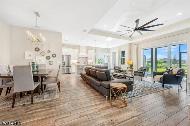 4003 Pegasus WAY, Naples, FL 34120