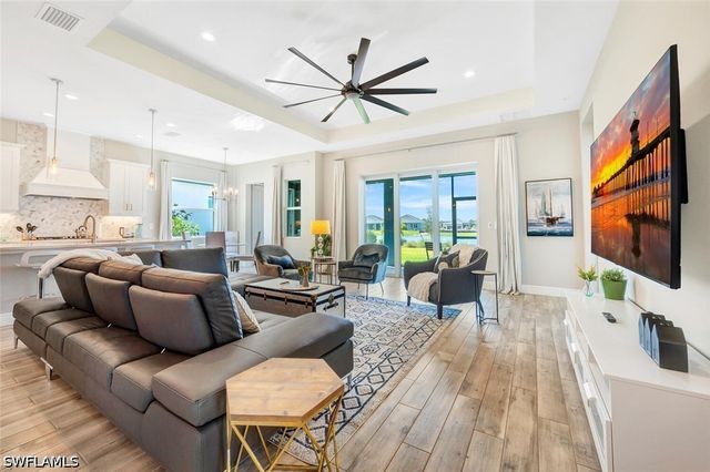 4003 Pegasus WAY, Naples, FL 34120
