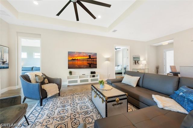 4003 Pegasus WAY, Naples, FL 34120