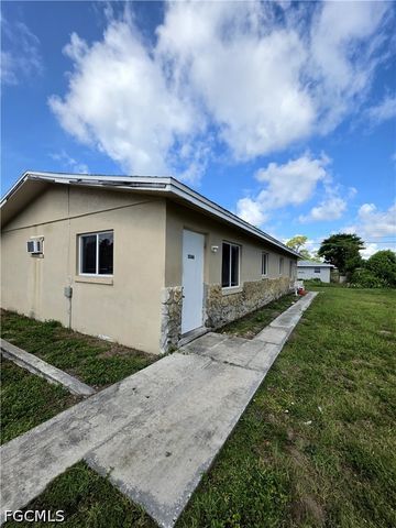 5546 6th AVE, Fort Myers, FL 33907