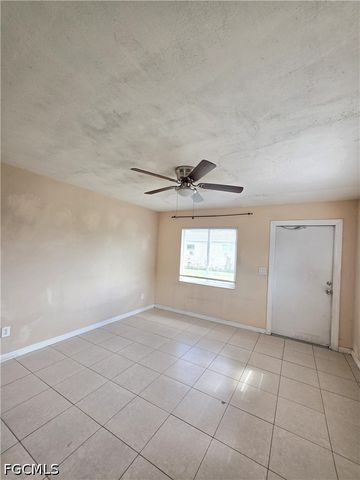 5546 6th AVE, Fort Myers, FL 33907