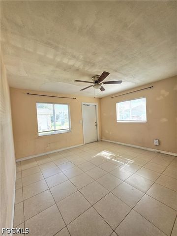 5546 6th AVE, Fort Myers, FL 33907