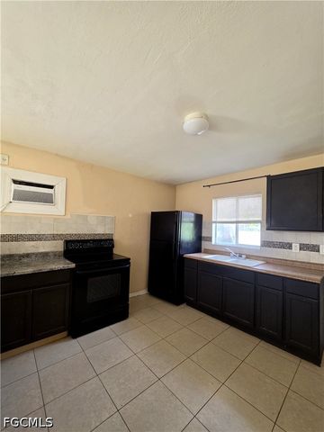 5546 6th AVE, Fort Myers, FL 33907