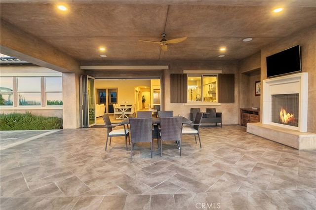 41987 ARBOR GLEN, Temecula, CA 92592