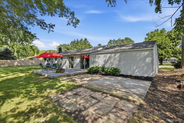 4845 Pelton Road, Independence Charter Township, MI 48346