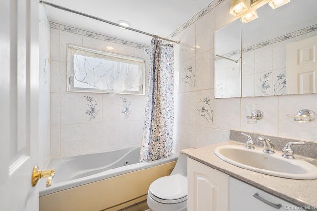 116 Red Maple Drive N, Levittown, NY 11756