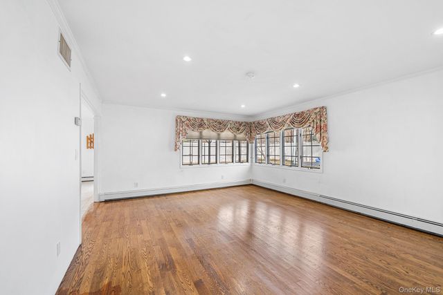 116 Red Maple Drive N, Levittown, NY 11756