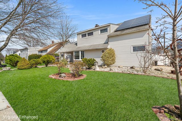 116 Red Maple Drive N, Levittown, NY 11756