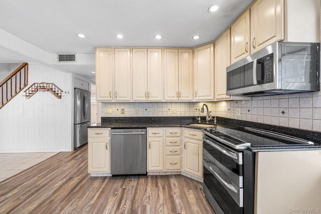 116 Red Maple Drive N, Levittown, NY 11756