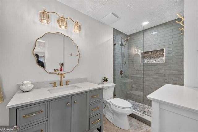 1005 Canyon Point Circle, Roswell, GA 30076
