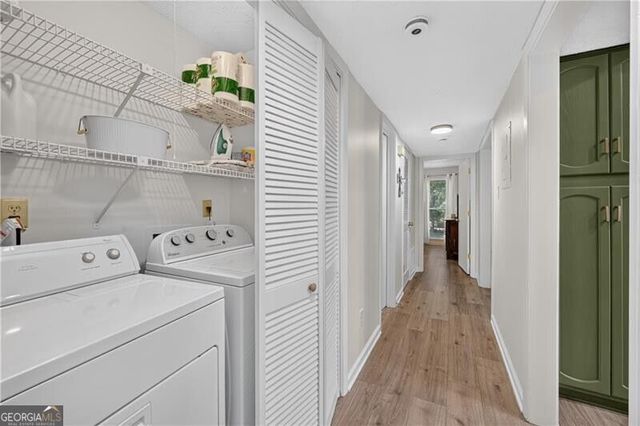 1005 Canyon Point Circle, Roswell, GA 30076