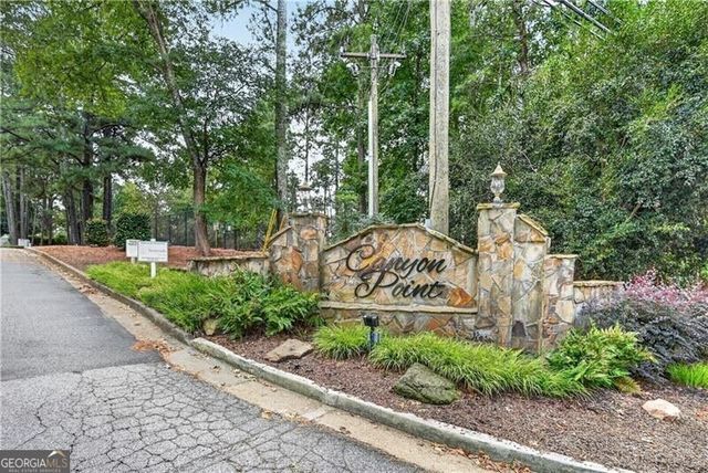1005 Canyon Point Circle, Roswell, GA 30076
