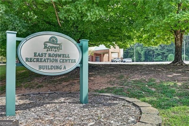 1005 Canyon Point Circle, Roswell, GA 30076