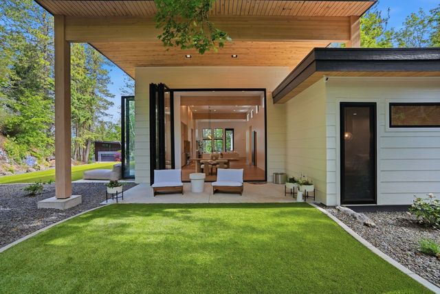 1518 E 20th Ave, Spokane, WA 99203