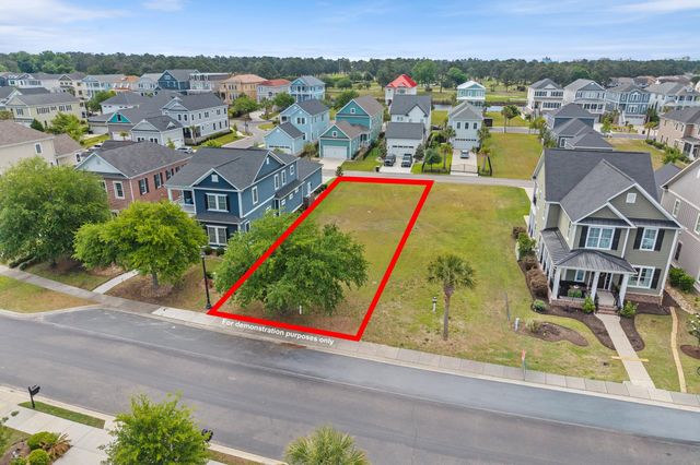 884 Crystal Water Way, Myrtle Beach, SC 29579