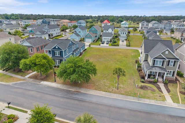 884 Crystal Water Way, Myrtle Beach, SC 29579