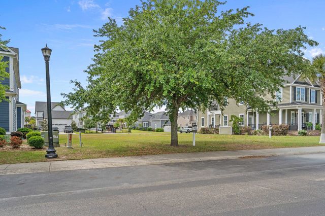 884 Crystal Water Way, Myrtle Beach, SC 29579