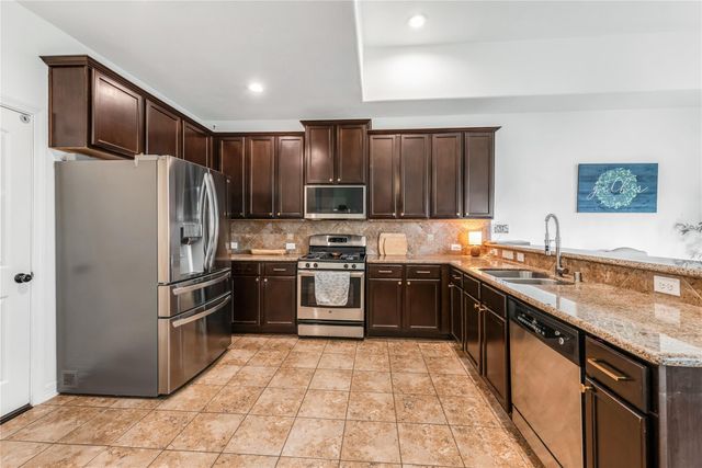 702 Aulia Lane, Spring, TX 77386