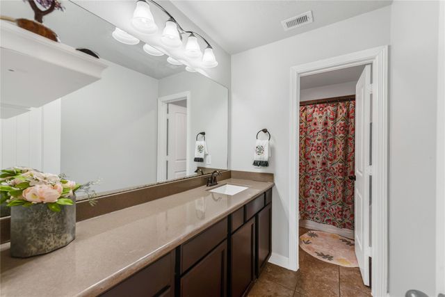 702 Aulia Lane, Spring, TX 77386